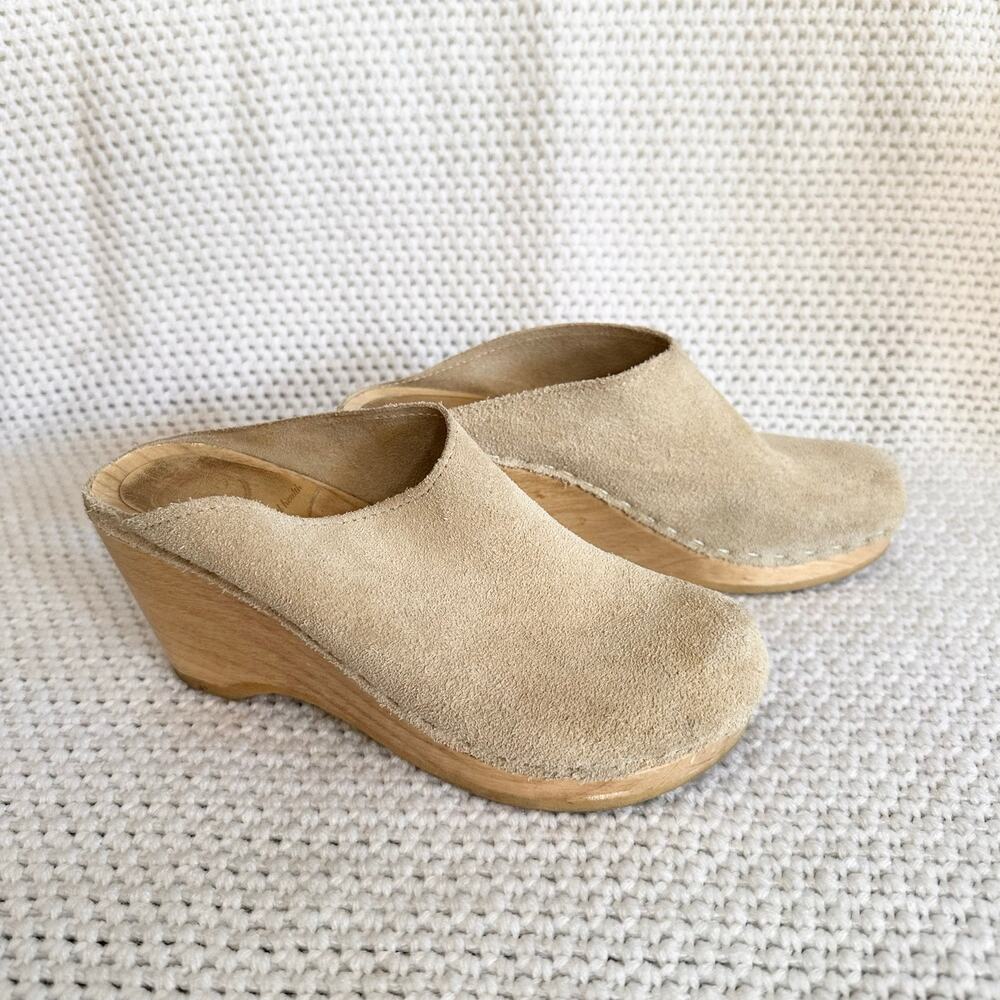 No. 6 New School Clog On Wedge Chalk Suede Closed Toe Platform Slip On Size 38